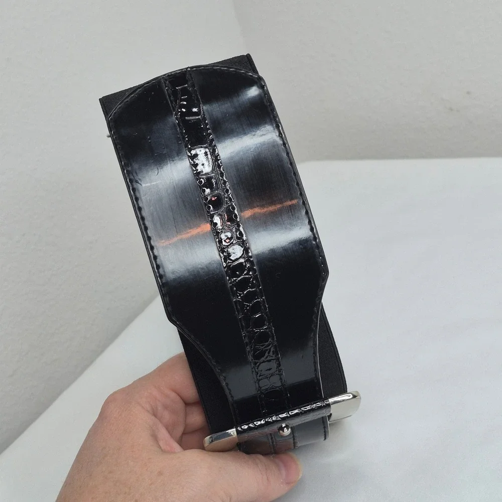 White House Black‎ Market Black Wide Elastic Waist Cincher Belt Silver Buckle M